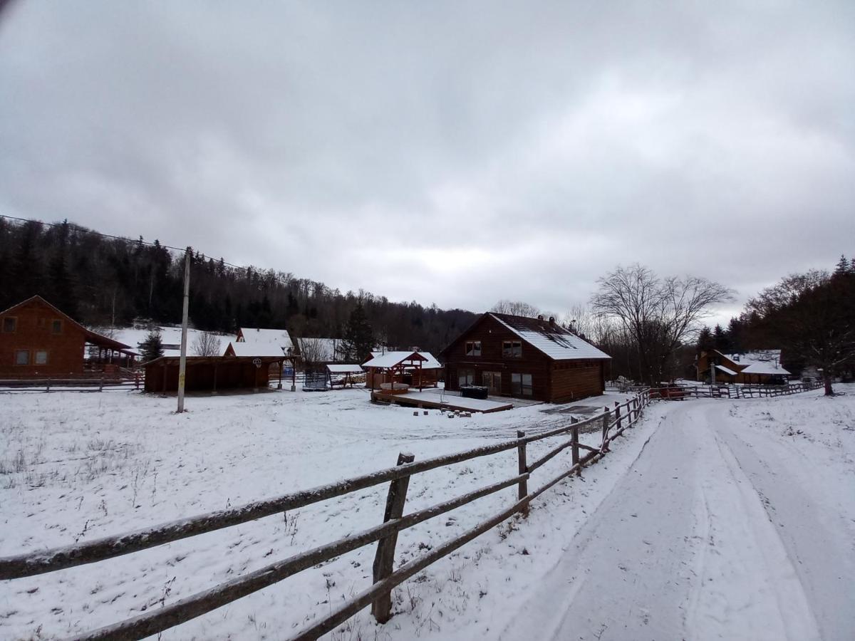 Magasbükk Drakula Kulcsosház Ivó Villa Esterno foto